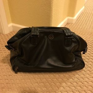 Lululemon bowler style gym bag